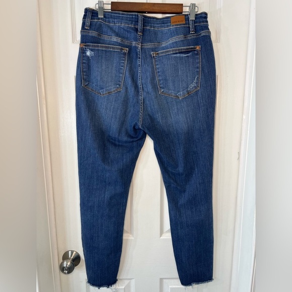Judy Blue Skinny Fit‎ Jeans Women's  High Rise Distressed Ankle Denim 15/32 - Picture 2 of 12